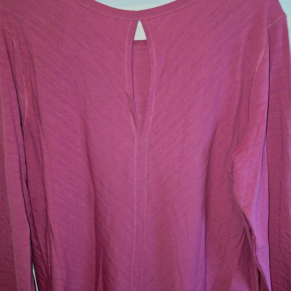 Eddie Bauer Long Sleeve Top Pullover FreeDry Yoga Workout Womens Sz XL Red - Picture 9 of 12